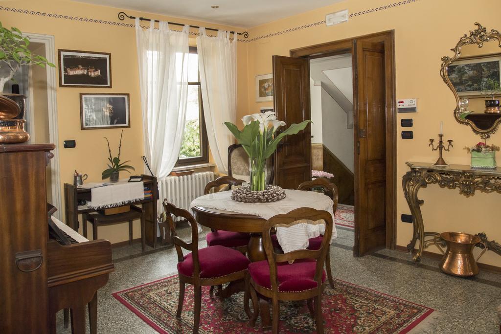 B&B Casa Carla Пинероло Екстериор снимка