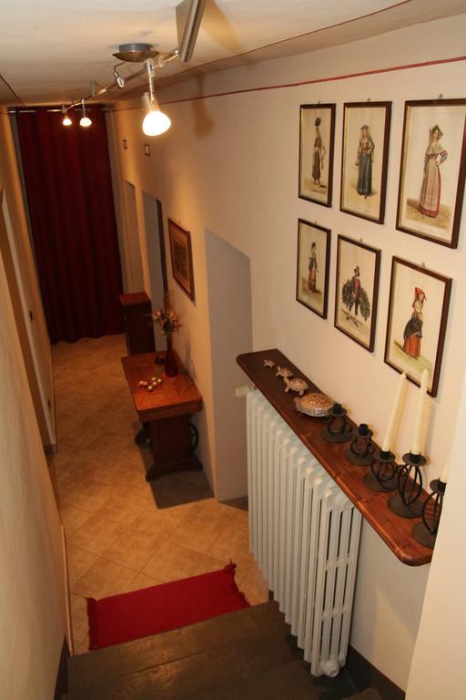 B&B Casa Carla Пинероло Екстериор снимка